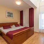 Svečių namai Vikondos Namai