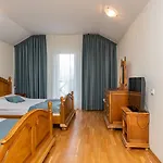 Πανσιόν Vikondos Namai