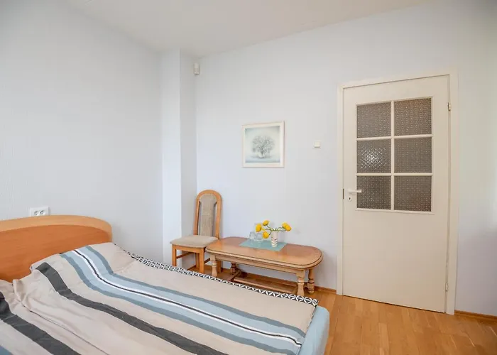 Vikondos Namai 3* פלאנגה