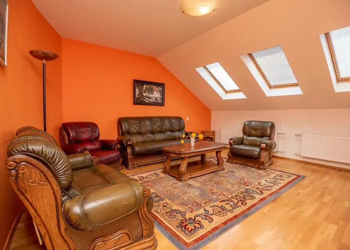 Vikondos Namai פלאנגה